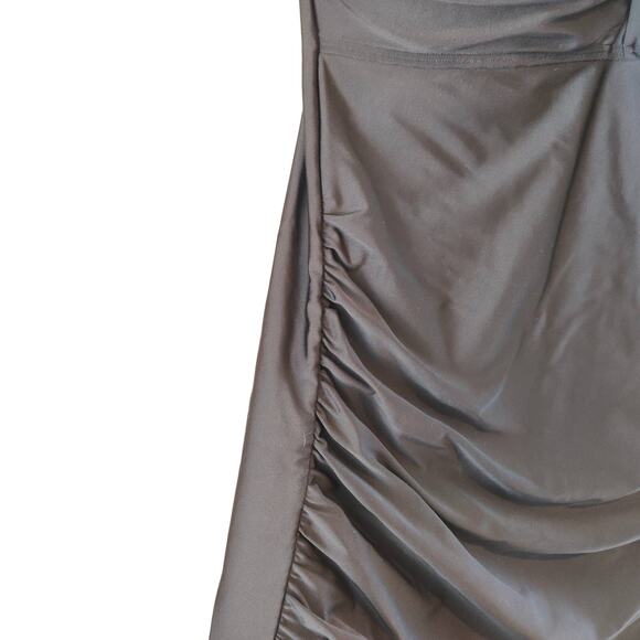 Swimsuits for All Plus Size 16 Black Strapless Tube Top Ruffle Skirt Swimdress - Picture 10 of 11